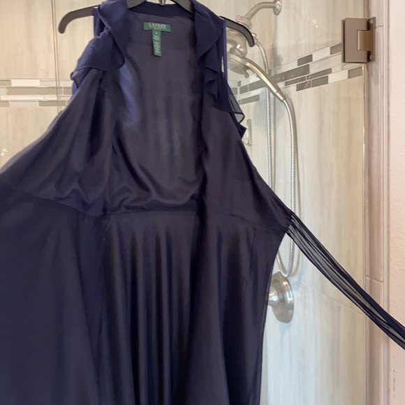 Ruffle Wrap Dress 👗 - Picture 10 of 12